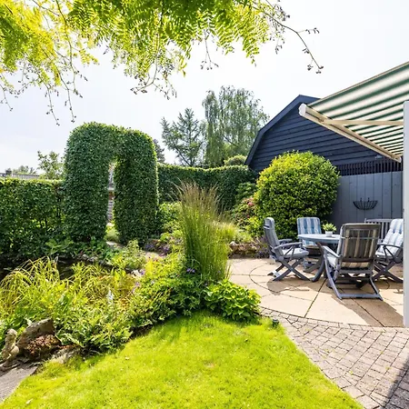 De Steeneik Semesterbostad *